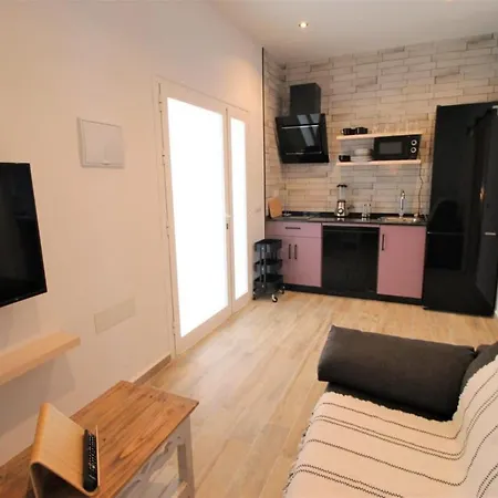 Ishel Trafalgar Apartment